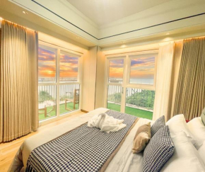 Modern Luxury 5BR Sunset View beside Okada Manila